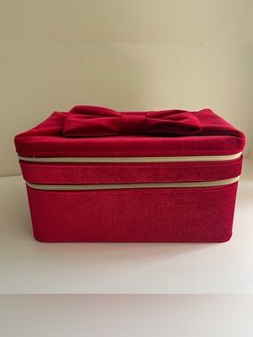 Estée Lauder Red Velvet Travel Cosmetic Case Empty Gift Box